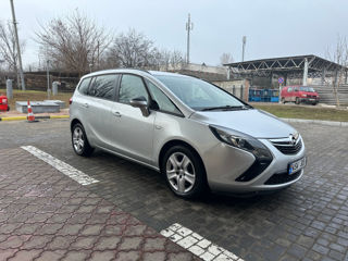 Opel Zafira foto 8