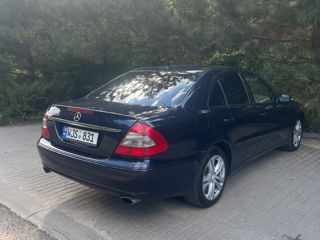 Mercedes E-Class foto 6