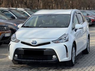 Toyota Prius +