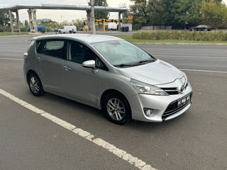 Toyota Verso foto 3