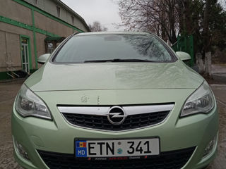 Opel Astra foto 2