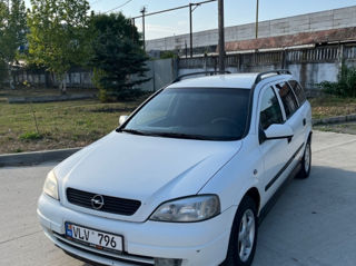 Opel Astra foto 2