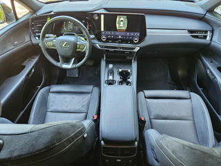 Lexus RX Series foto 9