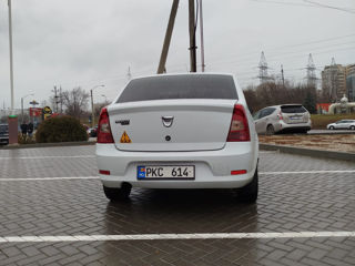 Dacia Logan foto 3