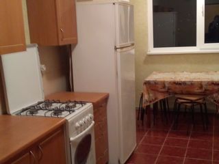 Apartament cu 2 camere , super pret 170 euro  Buicani str.Rahmaninov!!! foto 8