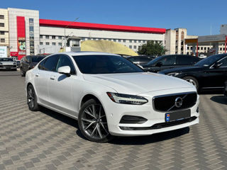 Volvo S90 foto 4