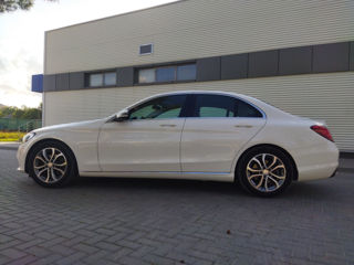 Mercedes C-Class foto 7