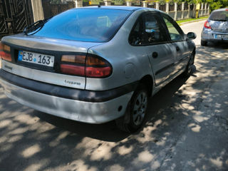 Renault Laguna