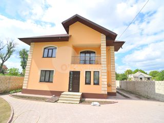 Casă cu 2 nivele, Măgdăcești 160 mp, 79900 € ! foto 1