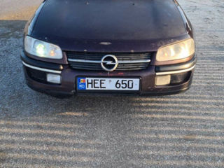 Opel Omega foto 5