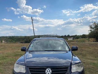 Volkswagen Touareg foto 2