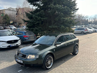 Audi A4 foto 2