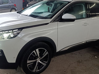 Peugeot 3008 foto 3