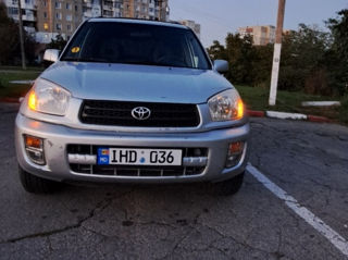 Toyota Rav 4 foto 3