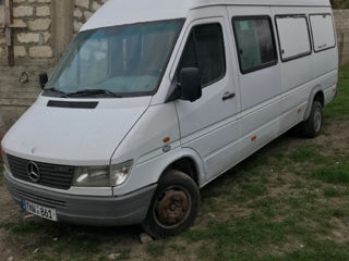 Mercedes Sprinter 412 TDI foto 2