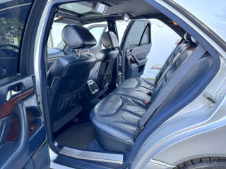 Mercedes S-Class foto 14