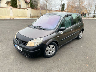 Renault Scenic foto 2