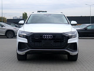 Audi Q8 foto 2