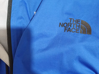 Куртка женская The North Face оригинал из США, размер  М. ( маломерит больше похожа на S, полу обхва