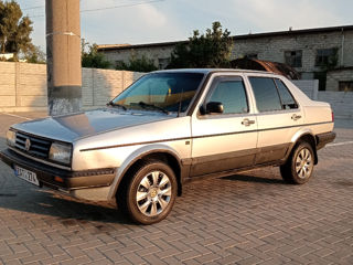 Volkswagen Jetta foto 4