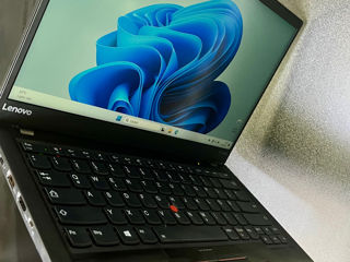 ThinkPad X1 carbon