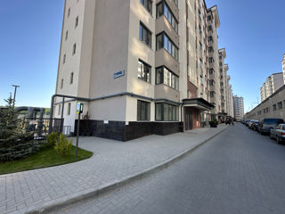 Apartament cu 2 camere, 78 m², Buiucani, Chișinău foto 10