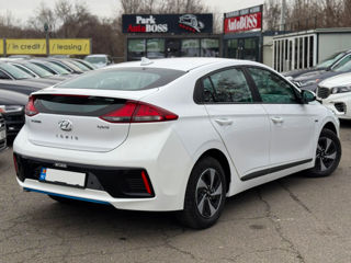 Hyundai Ioniq foto 3