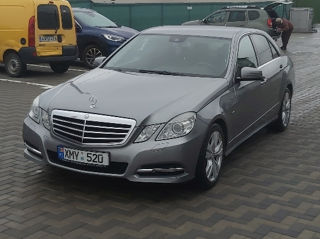 Mercedes E-Class foto 3