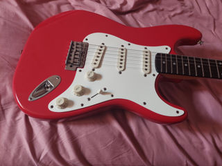 Продам Fender Sguier Stratocaster 1994 год Made In Korea 3500 лей foto 2