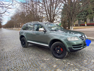 Volkswagen Touareg foto 2