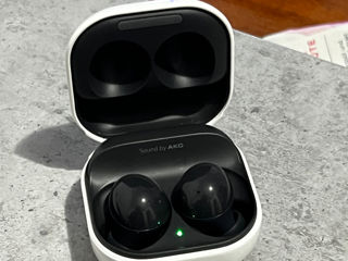 Samsung buds 2