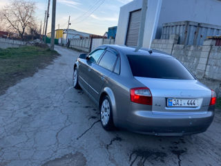 Audi A4 foto 4