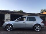 Golf 4 Piese foto 3