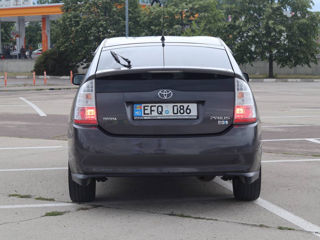 Toyota Prius foto 4