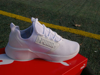 Urgent !!!  Puma 40.5-41-41.5 Made in Indonesia  Original foto 3