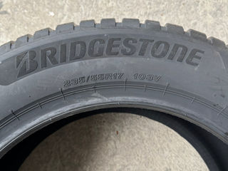 235/55 R17 Bridgestone foto 7