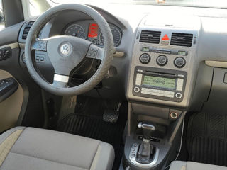 Volkswagen Touareg foto 13