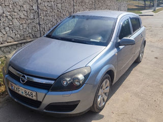 Opel Astra foto 2