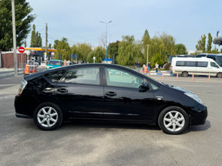 Toyota Prius foto 4