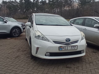 Toyota Prius + foto 5