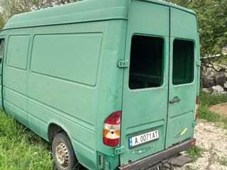 Mercedes sprinter foto 4