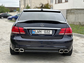 Mercedes E-Class foto 5