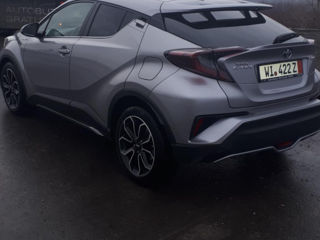 Toyota C-HR foto 5