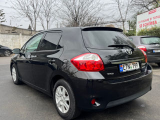 Toyota Auris foto 4