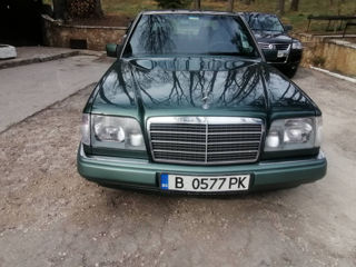 Mercedes E-Class foto 2