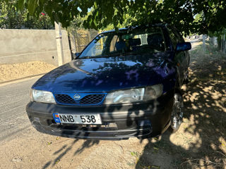 Nissan Almera foto 9