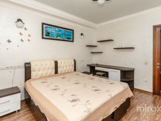 Apartament cu 3 camere, 105 m², Buiucani, Chișinău foto 14