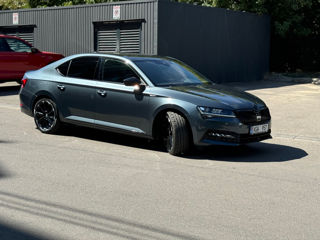 Skoda Superb foto 4