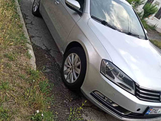 Volkswagen Passat foto 4