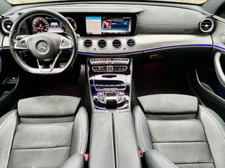 Mercedes E-Class foto 7